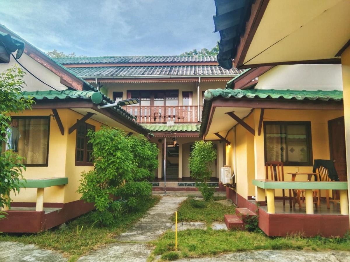 Sangtawan Resort Koh Chang Exterior photo
